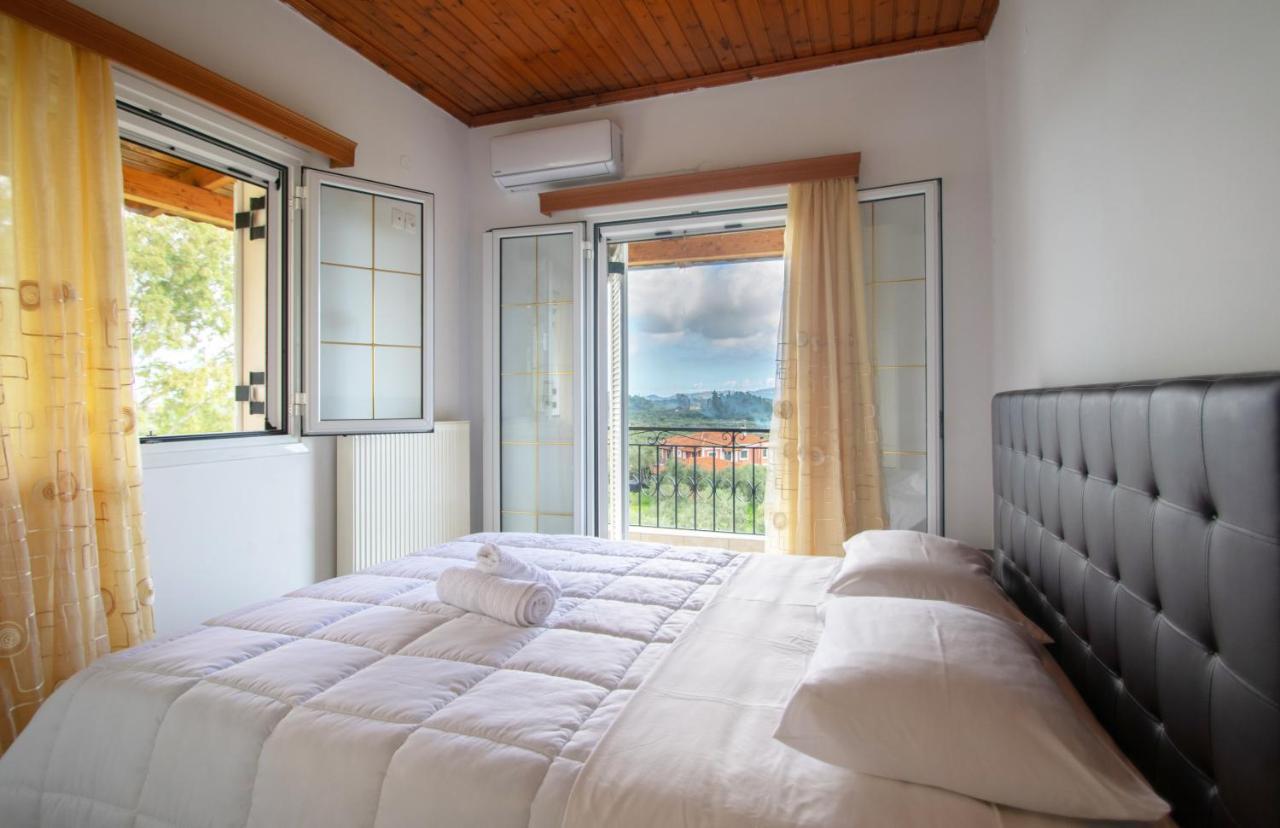 Family Private Homes & Sea View Lithakia  Eksteriør bilde