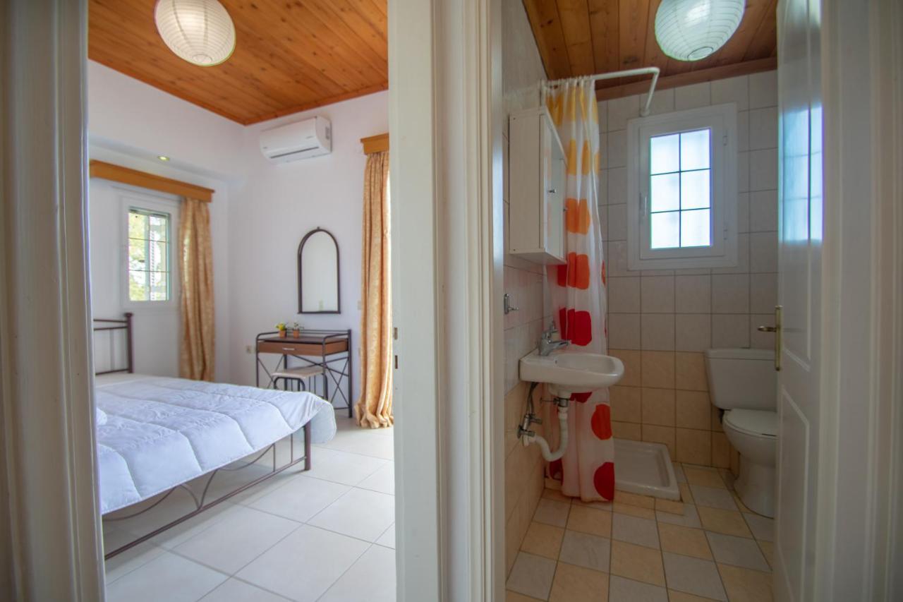 Family Private Homes & Sea View Lithakia  Eksteriør bilde
